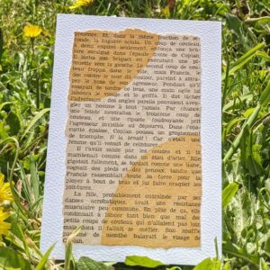 carte page de livre avec grosses bulles jaunes