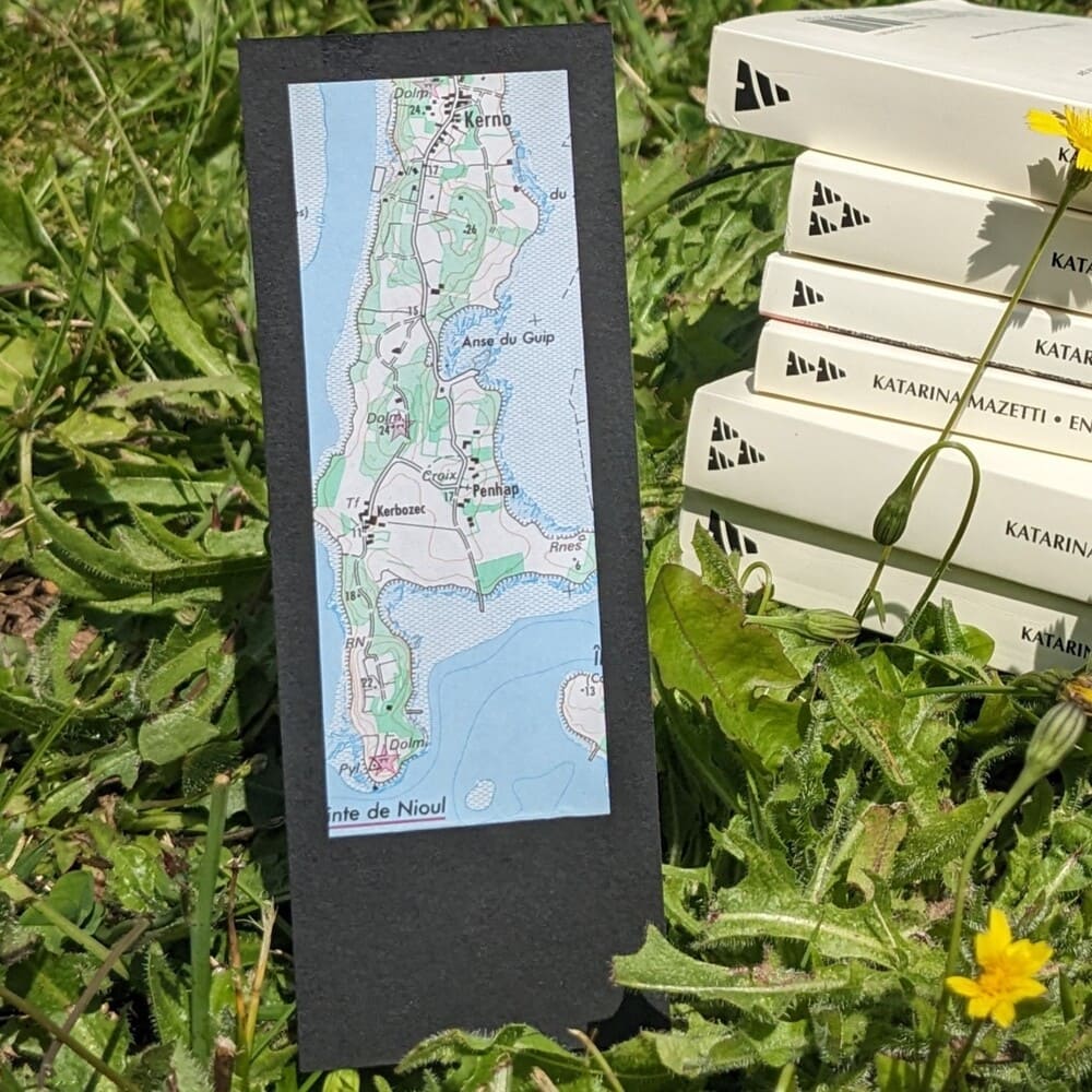 marque-page anse du guip ile aux moines, réalisé avec une ancienne carte routière